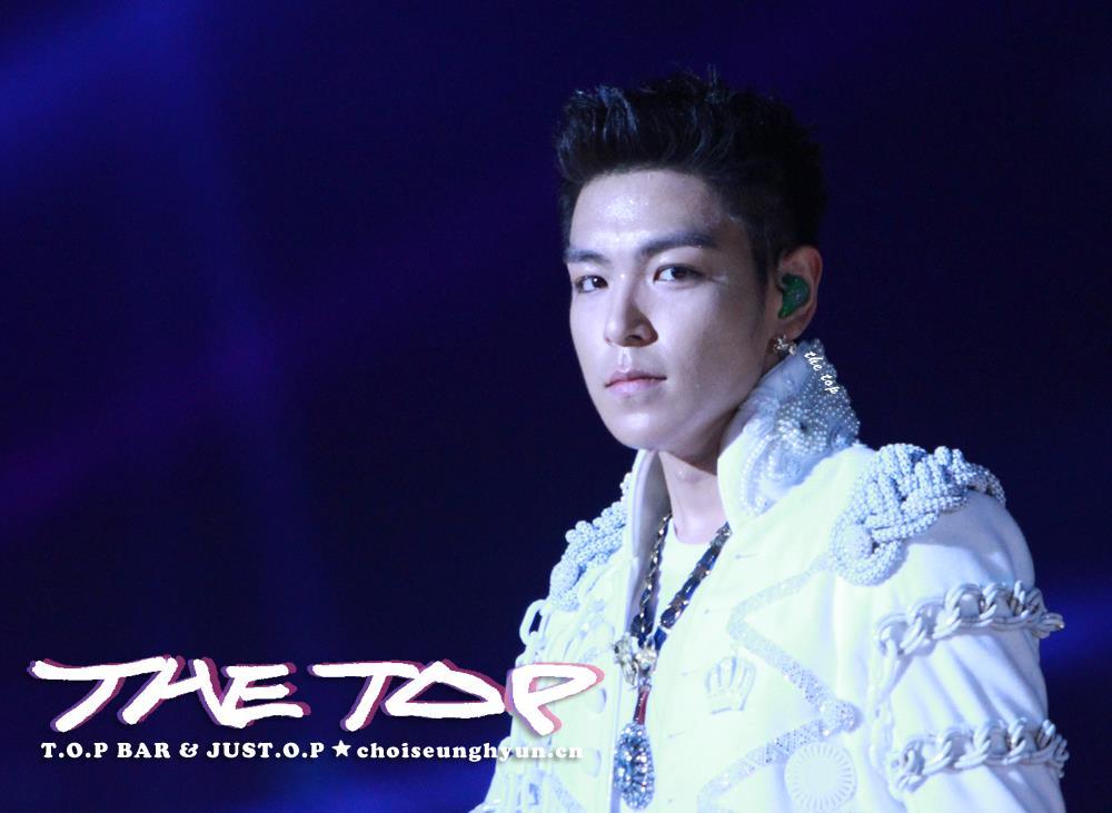 [PhoHD] ALIVE Tour 2012 ở Hồng Kông (8-9-10/12/2012) Tumblr_mewchfJulg1rd8m4do2_1280