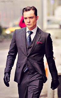 ed westwick ∞ avatars 200*320 Tumblr_mi7j36JAdg1rz8fk6o7_250