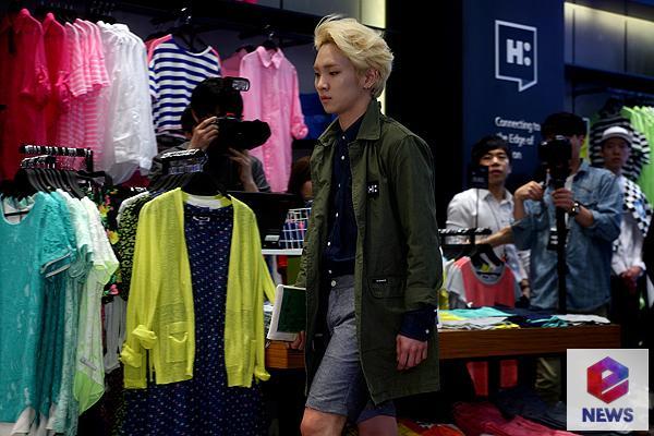 130503 Key @ H:Connect Event  Tumblr_mm7l3s89nN1r5kb7po1_1280