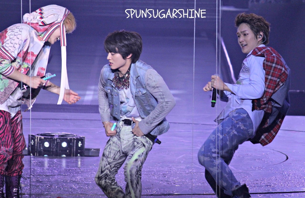 121208 SHINee @ SWCII en Singapur Tumblr_mereboVsBW1qdtvhxo5_1280