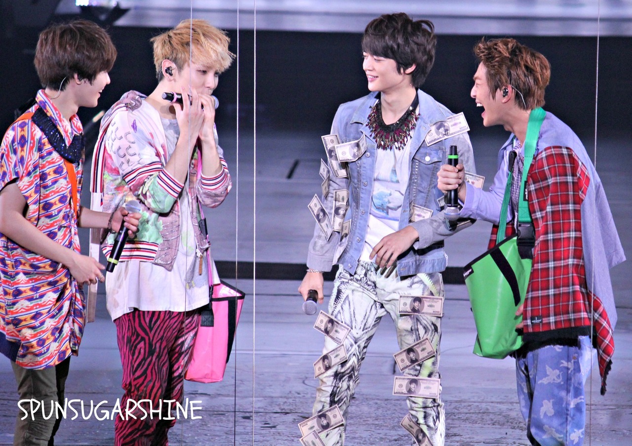 121208 SHINee @ SWCII en Singapur Tumblr_mereboVsBW1qdtvhxo1_1280