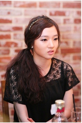 SoJung en su pre-debut Tumblr_mk3cygeCD11s7jptao1_400