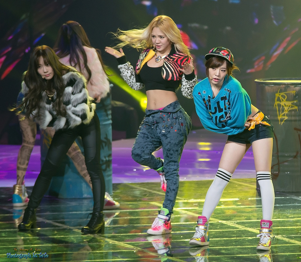 [131227] Sunny — 2013 KBS Gayo Daejun Tumblr_myiru8Bn2I1sewbc1o1_1280