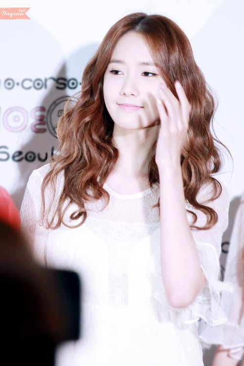 [PIC][28-03-2013]SNSD xuất hiện tại "10Corso Como Melody Launching Party" cùng đại gia đình SMTOWN vào tối nay  Tumblr_mkdud3wxkv1rs68xto2_500