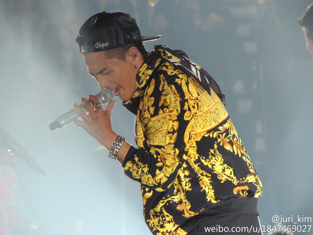 [PhoHD] ALIVE Tour 2012 ở Hồng Kông (8-9-10/12/2012) Tumblr_mesru3mFZF1qb2yato4_1280