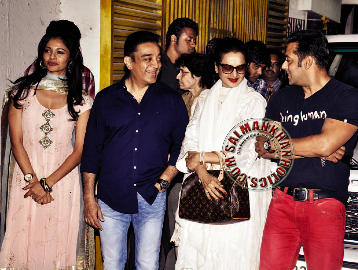 ★ Salman Khan at Vishwaroopam screening ! Tumblr_mhmlmofvfL1qctnzso2_1280