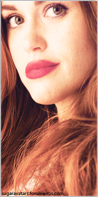 Holland Roden Tumblr_modv4yfv551rewzbho5_250