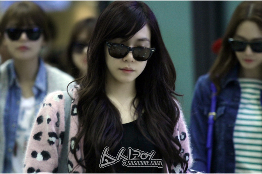 [PIC][23-03-2013]SNSD trở về Hàn Quốc vào sáng nay Tumblr_mk5nvxG5VV1rs68xto1_1280