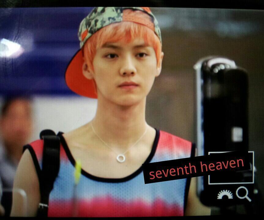 [PREVIEW] 130623 Shanghai Pudong Airport - Arrival [7P] Tumblr_motswilyVx1qhmxnlo1_1280