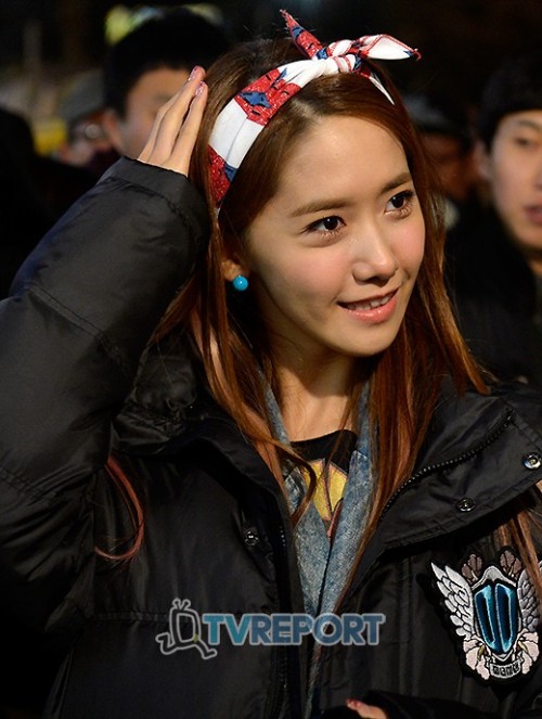 [PIC][11-01-2013]SNSD xuất hiện tại Hongdae để ghi hình cho chương trình "Guerilla date" vào tối nay Tumblr_mgikxl5LI91qd704zo1_500