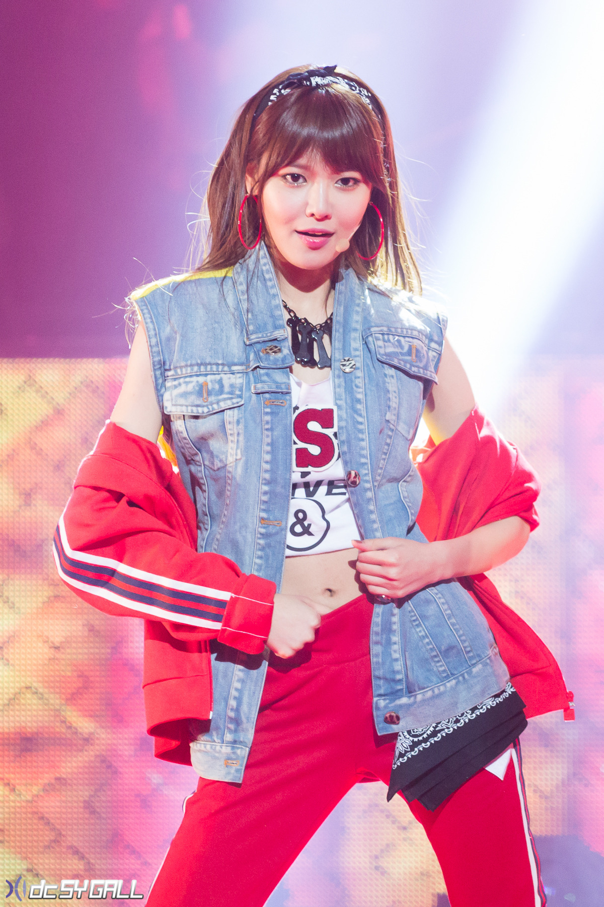 [PIC][06-01-2013]SNSD biểu diễn tại "KBS Open Concert" vào chiều nay - Page 6 Tumblr_mgbendWQAd1rs68xto2_1280