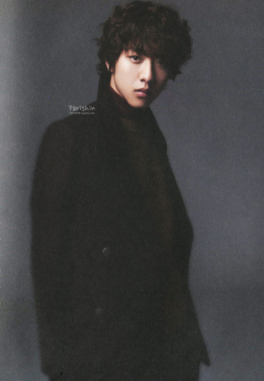 [Scans] Season Greeting 2013 Tumblr_mf8z8g7oxD1rgxfbio6_1280