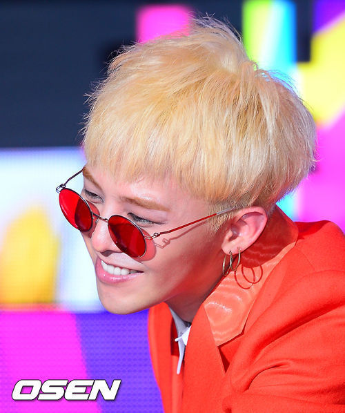 [5/7/2013][Photos] G-Dragon tại bữa tiệc Glaceau Vitamin Water  Tumblr_mpgpdpITxt1qb2yato4_500