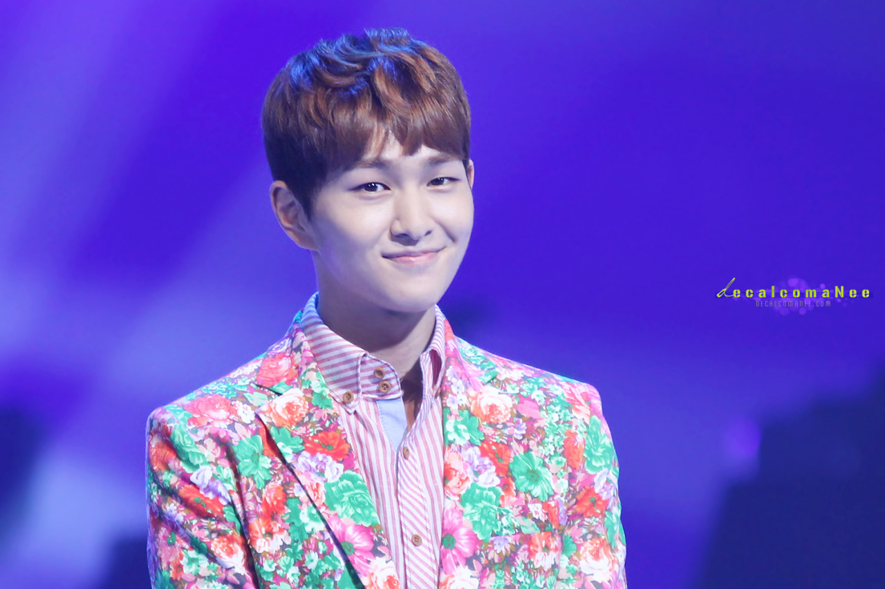 130305 Onew @ KBS Open Concert Tumblr_mj781cp8581rtjlxyo1_1280