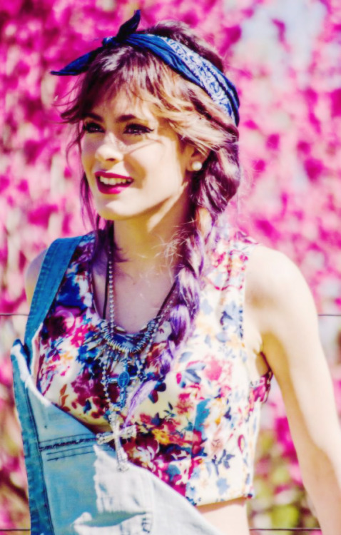 ♡Fotos de Tini Stoessel♡ Tumblr_mtl8ogAyDc1seie76o1_500