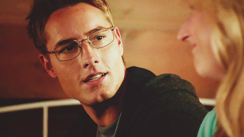 Imagenes: Justin Hartley - Tema Oficial - Página 4 Tumblr_meu4e3oDgW1qlxr72o1_500