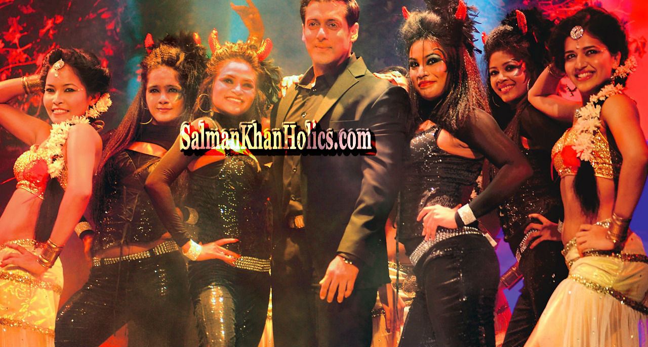 ★ Salman Khan at Bigg Boss 7 Press Con (September 11, 2013) !!  Tumblr_mt1niePQDm1qctnzso4_r1_1280