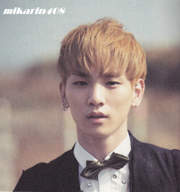 [SCANS] SHINee - '1000 Years, Always By Your Side' Booklet y Photocards Tumblr_mev8s7bGqX1qdtvhxo5_1280