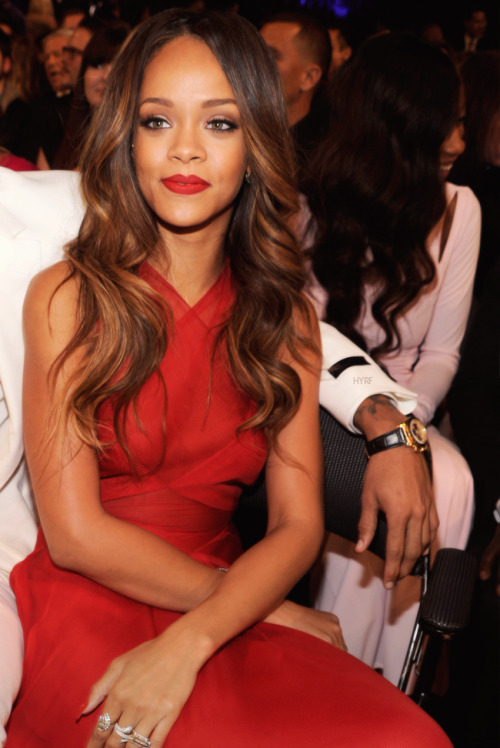 Rihanna. [2] - Page 6 Tumblr_mi1hmsxRuT1ro1dyeo1_500