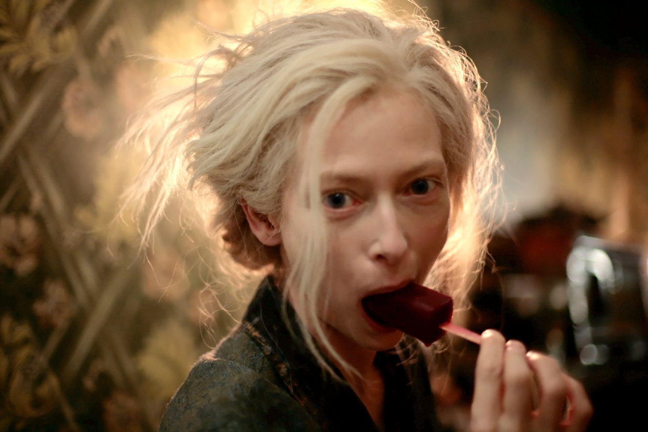 Only Lovers Left Alive - Képek a filmből Tumblr_mtfl23GhHg1rau7hjo3_1280