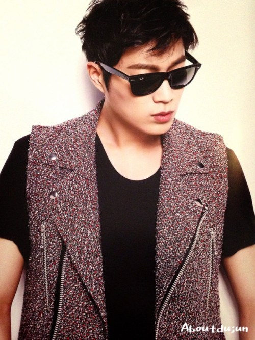 [PICS] [19.04.13] Doojoon @  ESQUIRE Magazine Tumblr_mln58agnhp1qzjehuo1_500