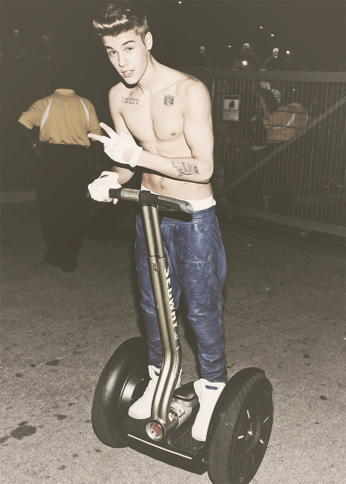 Justin Bieber [3] - Page 29 Tumblr_miorpe9xCM1qbvkhro1_500