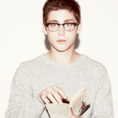 The Only Exception [Logan Lerman] Tumblr_mikydn9vBC1re0prto2_250