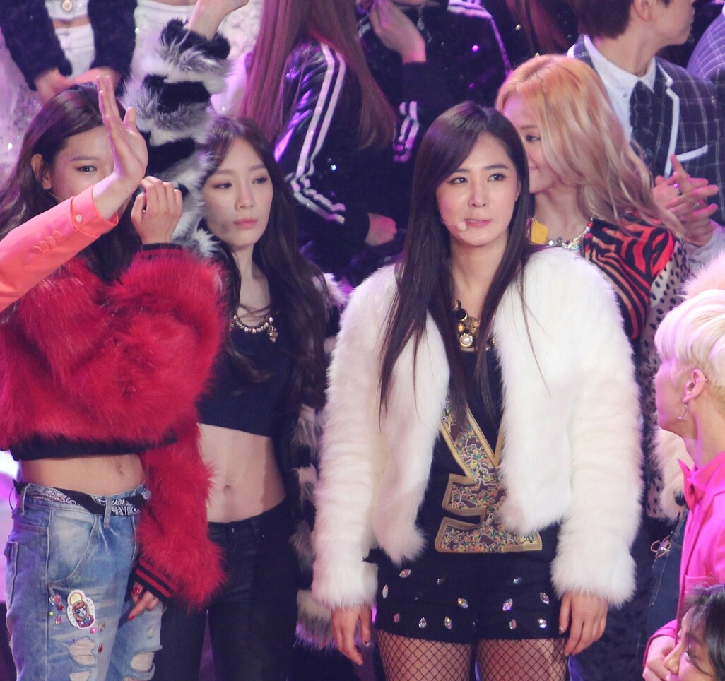 [PIC][27-12-2013]SNSD tham gia Đại nhạc hội cuối năm "KBS Gayo Daejun 2013" vào tối nay - Page 2 Tumblr_myip3zKQoo1t2x4k0o7_1280