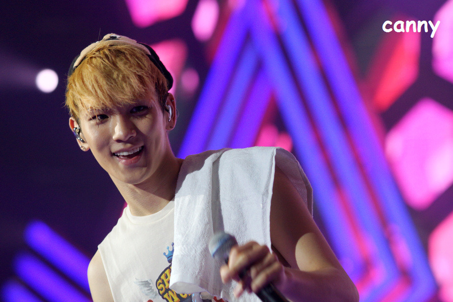 121208 Key @ SWCII en Singapur Tumblr_mer9lkHmXy1r5kb7po1_1280