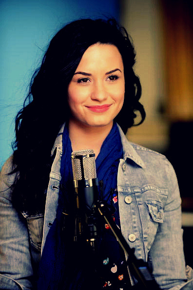 صور Demi Lovato 2010 Tumblr_l5gy06yC3q1qbdeeqo1_400