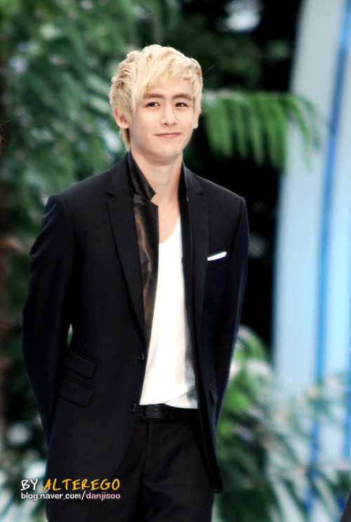 Nichkhun Horvejkul - Page 4 Tumblr_la3fkfZNzK1qbpia6o1_500