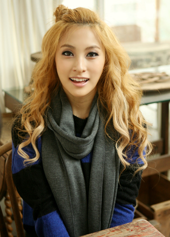 GYURI FASHION Tumblr_lb8c5rKc2R1qc1gyjo1_400