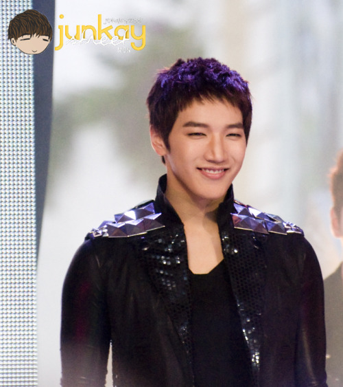 Junsu galerija Tumblr_ljdc8t2cs71qbnptko1_500