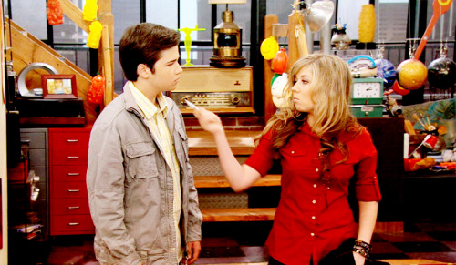 iCarly [serial]. - Page 30 Tumblr_lka4gqa3Uh1qg64bjo1_500