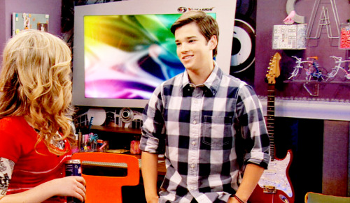 iCarly [serial]. - Page 30 Tumblr_lka4o32JqJ1qg64bjo1_500