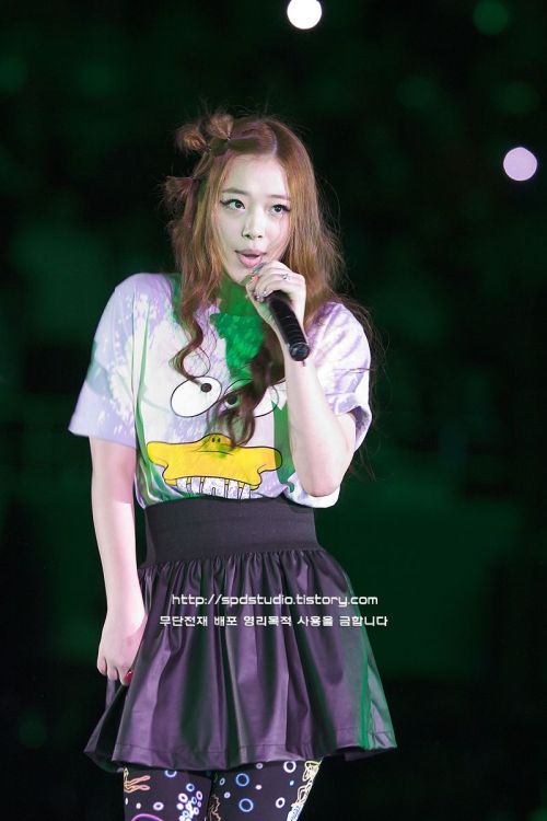 fx sulli Tumblr_lkjnrwlWBy1qb8u98o1_500