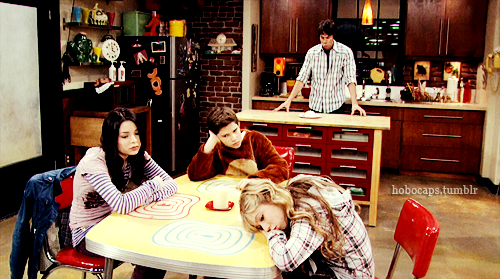 iCarly [serial]. - Page 24 Tumblr_lkv2s4Ptsx1qg64bjo1_500