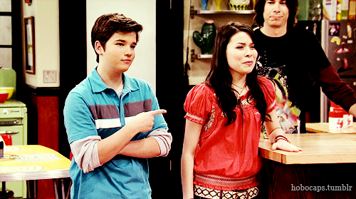 iCarly [serial]. - Page 23 Tumblr_ll8733FasU1qg64bjo1_500