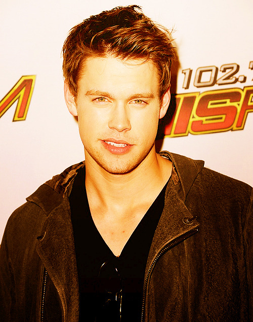 Chord Overstreet Tumblr_ll9ifoWwZ11qavszmo1_500