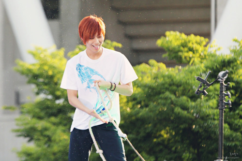 Taemin and Minho @Dream Team 2 Recording [110605] Tumblr_lmbvs3H7mn1qa4rk1o1_500