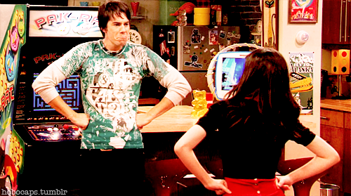 iCarly [serial]. - Page 19 Tumblr_lmbz27dtLj1qg64bjo1_500