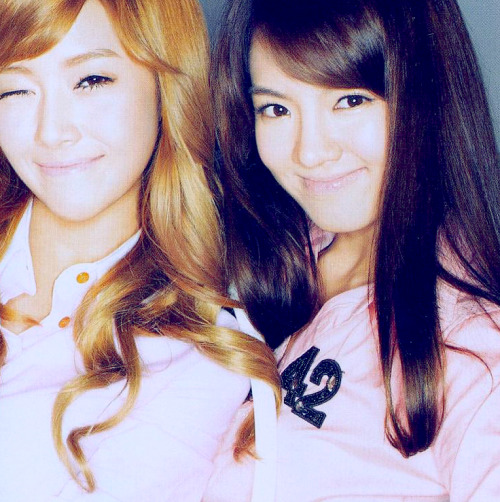 [PIC/GIF][13-07-2011] HyoSic's Land - My real Couple ♪ Tumblr_lmcat6BDBj1qdne6qo1_500