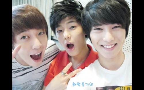 Tổng hợp ảnh CNBlue Tumblr_lmcjc8Eiez1qa6zzoo1_500