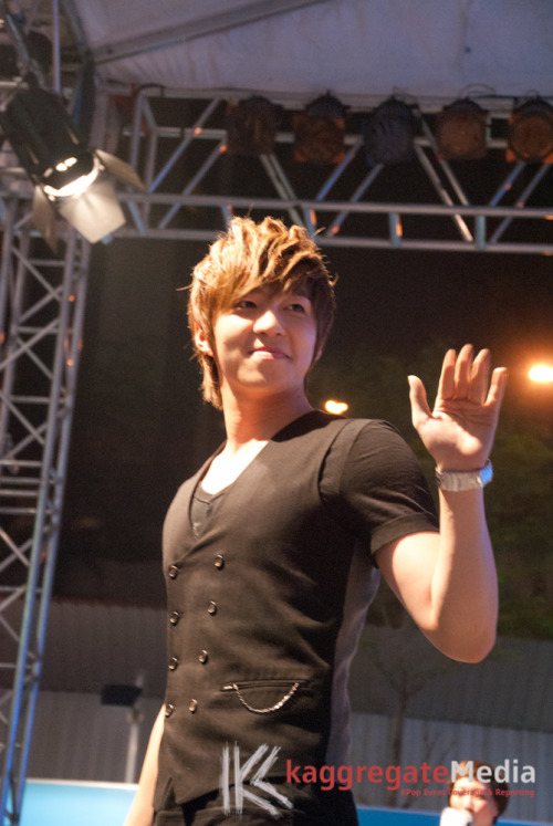 صور فرقة U-Kiss جديده Tumblr_ln764spqqz1qaq5eko1_500