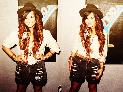 Demi Lovato  - Page 13 Tumblr_loyqwfVqlm1qam7ojo1_500