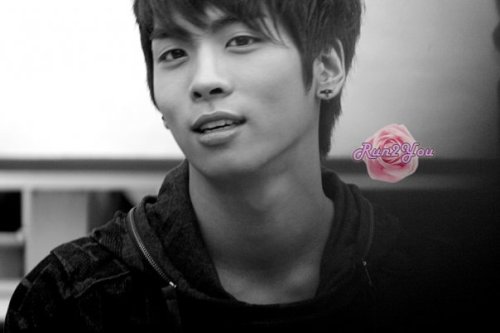 Fotos de Jonghyun - Página 14 Tumblr_lreoryXUtp1qcw5gio1_500