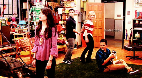 iCarly [serial]. - Page 9 Tumblr_lrer0wRssK1qg64bjo3_500