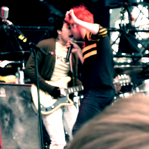 Es verdad q hace poco acontecio un frerard? Tumblr_lrffkxVejl1r0gptro1_500