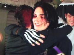 Frerard [1313 xd]  Tumblr_lt4vnoy8vu1r2r991o2_250