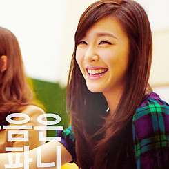 [FANYISM] [VER 9] Eye Smile(¯`'•.¸ Hoàng Mĩ Anh ¸.•'´¯) ♫ ♪ ♥ Tiffany Hwang ♫ ♪ ♥ Ngơ House - Page 30 Tumblr_lu19yvq0Eh1qb10tlo1_250